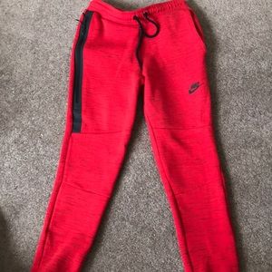 nike joggers